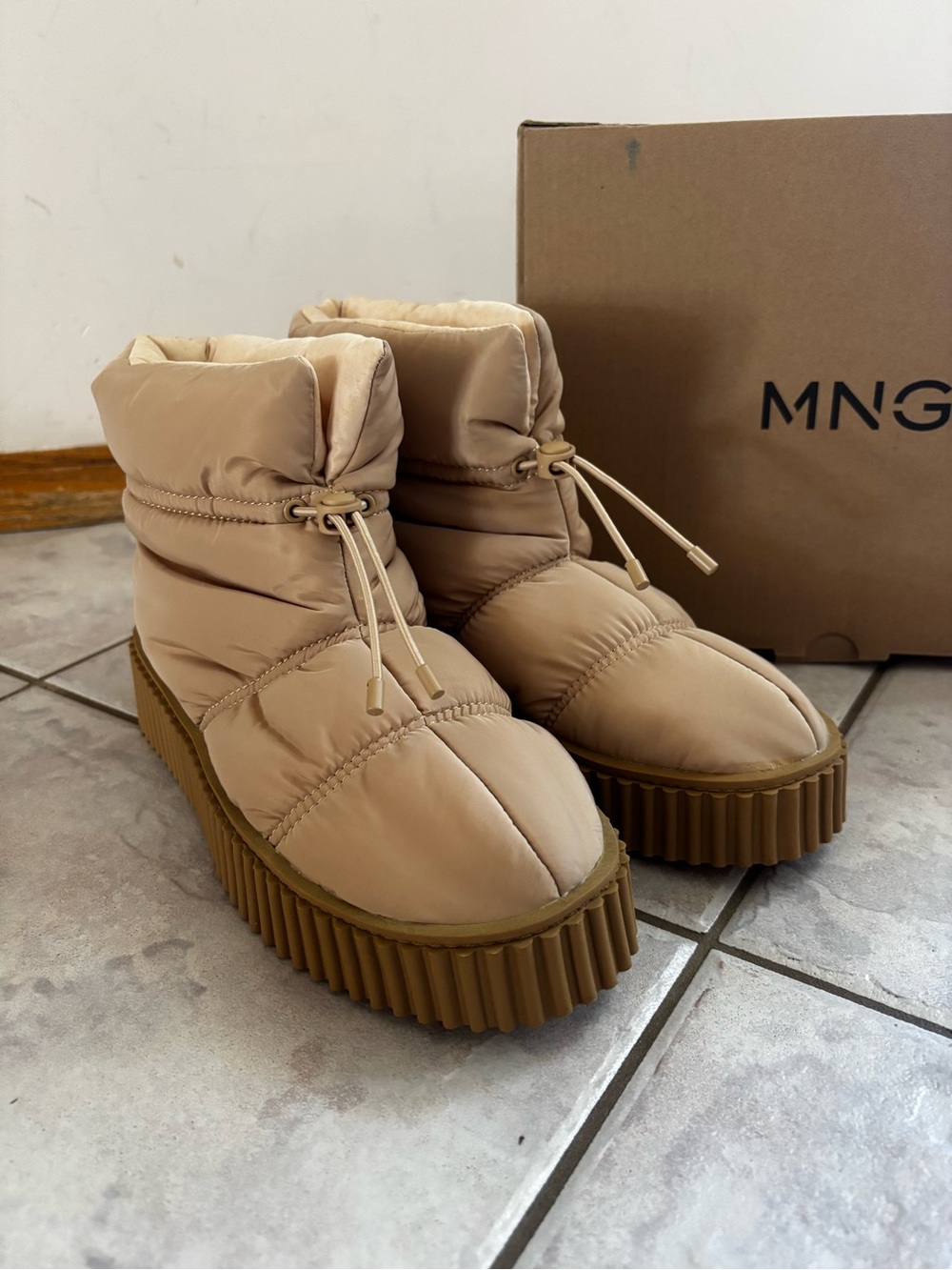 Mango Tan Quilted Platform Puffer Boots